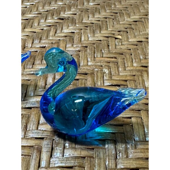 Vintage Blue Glass Swan Figurines Handcrafted Art Decor Collectible 2 1/4" Tall - Picture 2 of 8